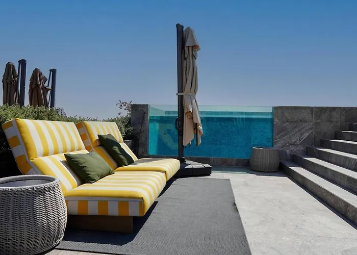 Design Bathtub Rooftop Pool, Gym, Bbq *