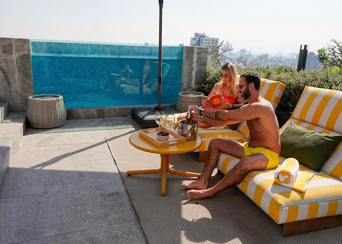 Apartment Design Bathtub Rooftop Pool, Gym, Bbq *
